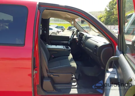 2008 Chevrolet Silverado 1500 Lt1 из США, поврежденный, VIN 1GCEK190X8E216753